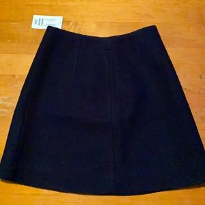 Black wool shell skirt